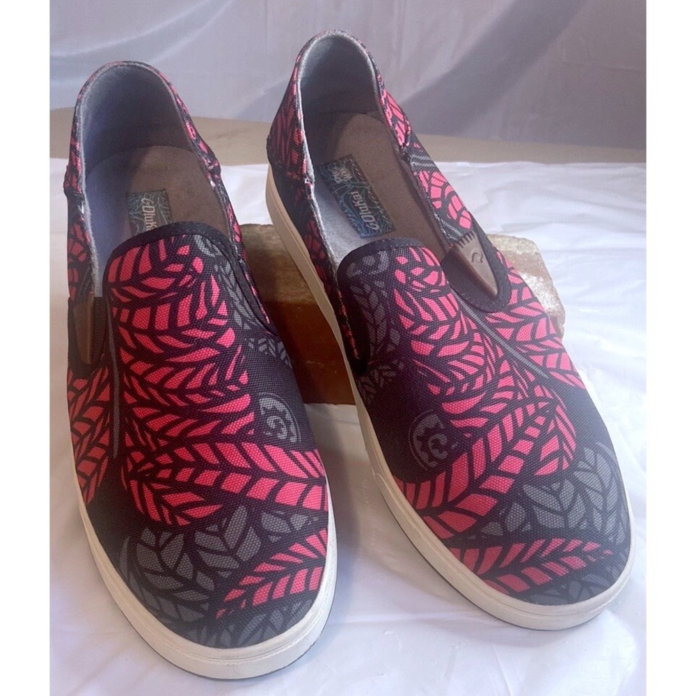 Men's Olukai Pow Wow Hot Pink /Gray Tribal Design Slip On Shoes-Size 10-Rare NEW